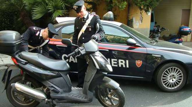 carabinieri-57-32107816.jpg