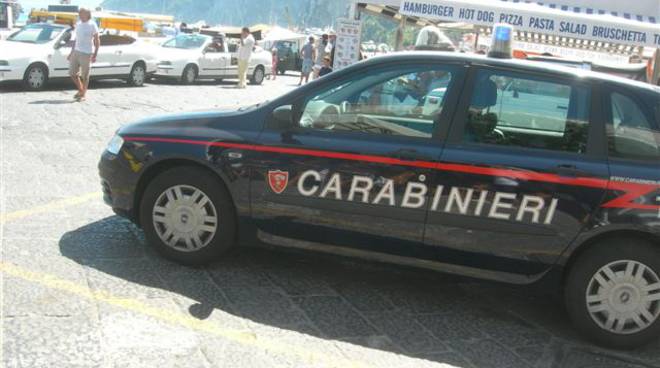 abusivismo-edilizio-dopo-i-controlli-in-elicottero-sequestrata-villetta-a-capri-lintervento-dei-carabinieri-nella-zo.jpg