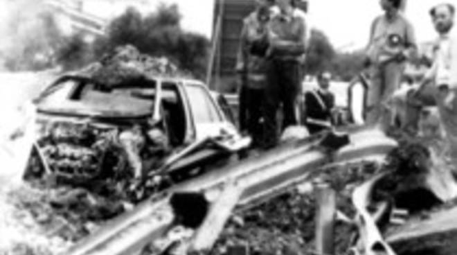 la-strage-20-anni-fa-3mila-ragazzi-verso-palermo.jpg