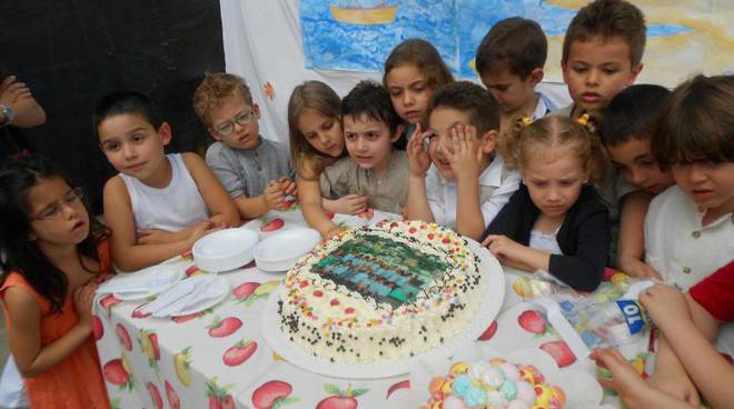 e-per-chiudere-la-festa-una-gramde-torta.jpg