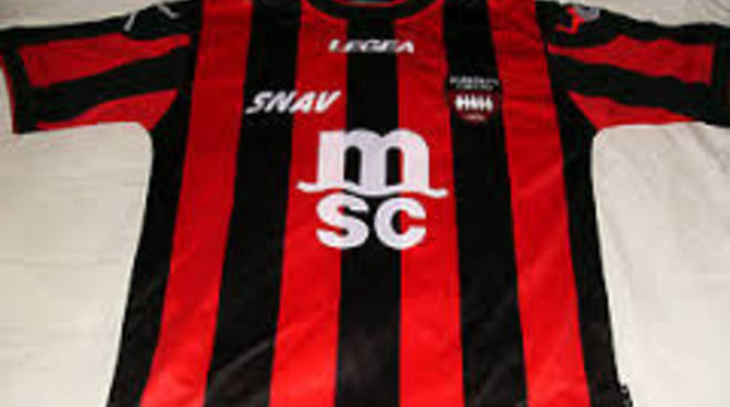 MAGLIA SORRENTO CALCIO.jpg