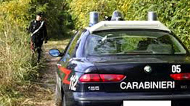 Carabinieri_bosco_cadavere.jpg