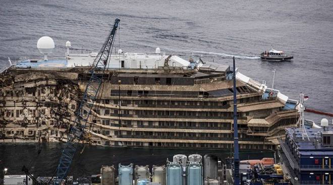 costa-concordia-3-3.jpg