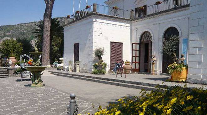 Villa Fondi