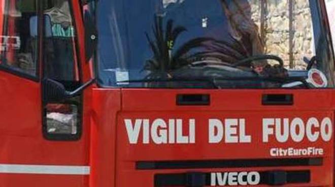 vigili-del-fuoco_32_original-2.jpg