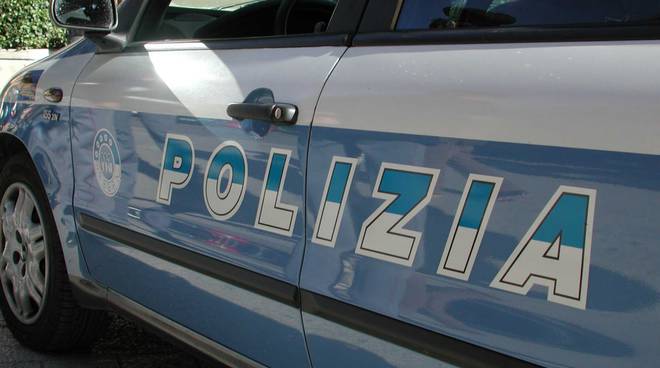 polizia.jpg