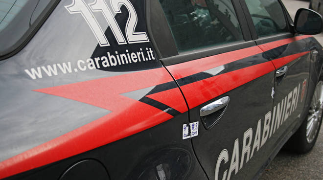 carabinieri-gazzella-31.jpg