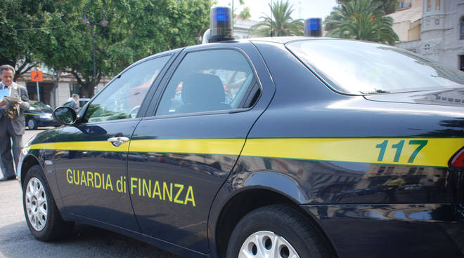 guardia-di-finanza3.jpg