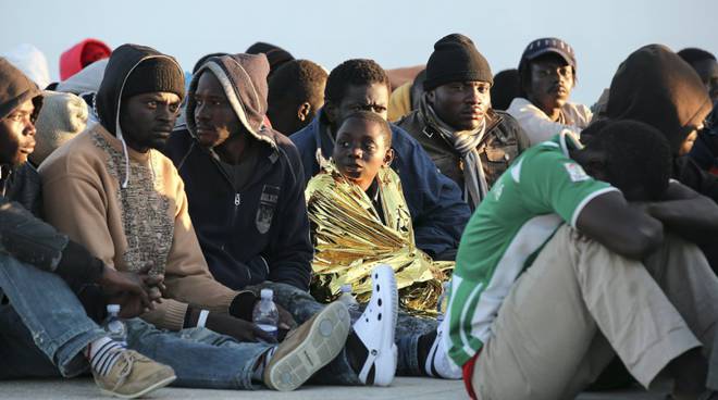 migranti-soccorsi-augusta-reuters.jpg