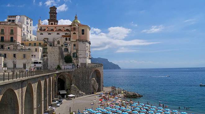 Atrani spiaggia.jpg