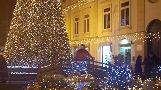 Risultati immagini per AMALFI NATALE DEI BAMBINI AL PARCO DEI PINI