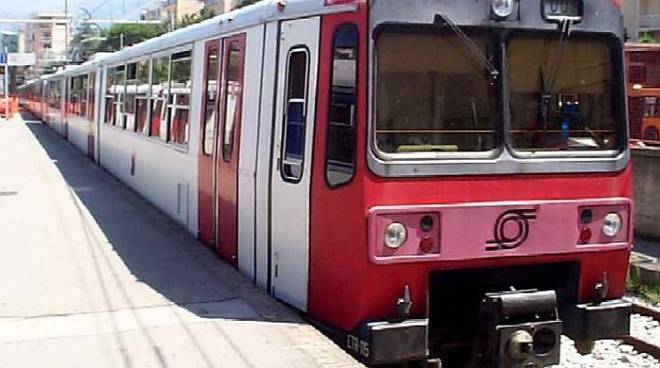 sorrento-treno-follia