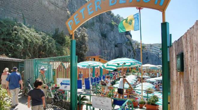 sorrento-peter's-beach-sequestrata