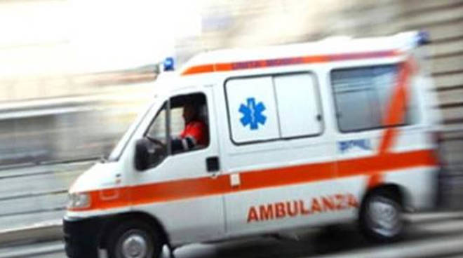 ambulanza-ravello-suicidio