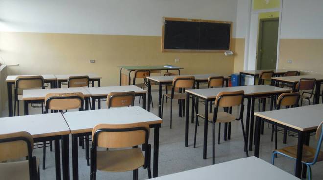 Scuola, liberi 703 posti a Salerno e provincia