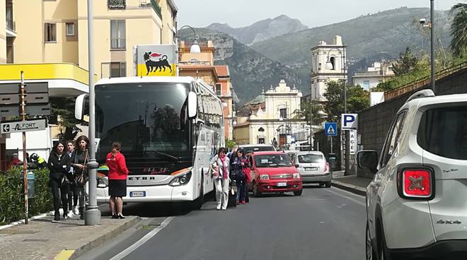 sant'agnello bus traffico penisola sorrentina