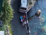 foto incidente Amalfi ragazzo schiacciato ringhiera fanpage