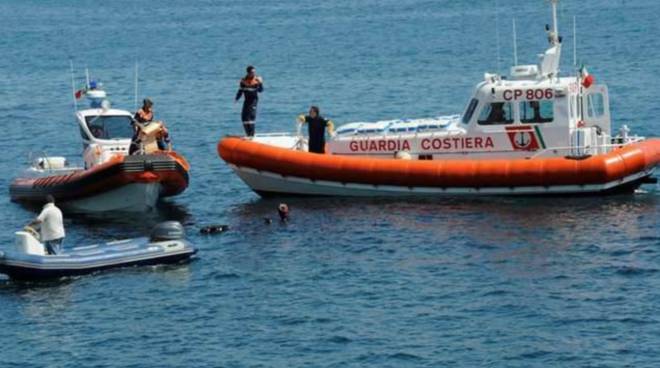 Ritrovato un cadavere nelle acque di San Giovanni a Piro