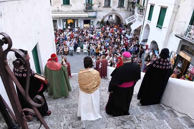 Amalfi. Il culmine del Capodanno Bizantino con l'investitura del Magister Lia Rumma.