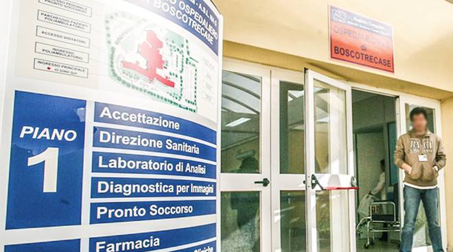 FOLLIA AL PRONTO SOCCORSO DI BOSCOTRECASE