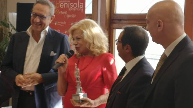 premiazione-all-eliseo-di-roma-10-ottobre-2018-3233413