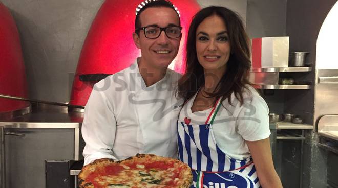 Sorbillo con Maria Grazia Cucinotta