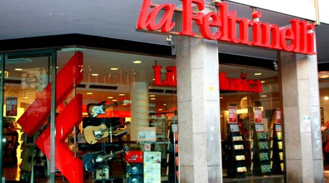 LaFeltrinelli - Chiaja - Napoli