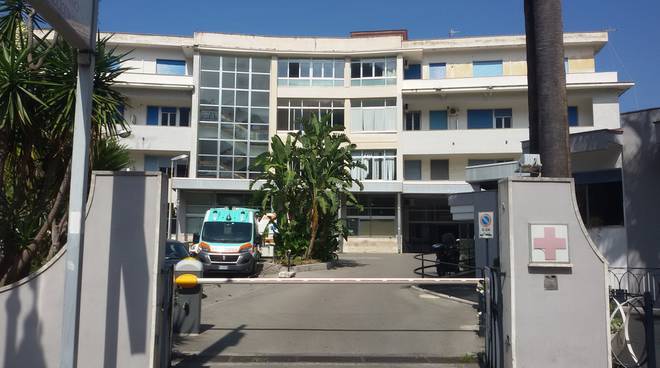 Pochi infermieri all'ospedale di Sorrento