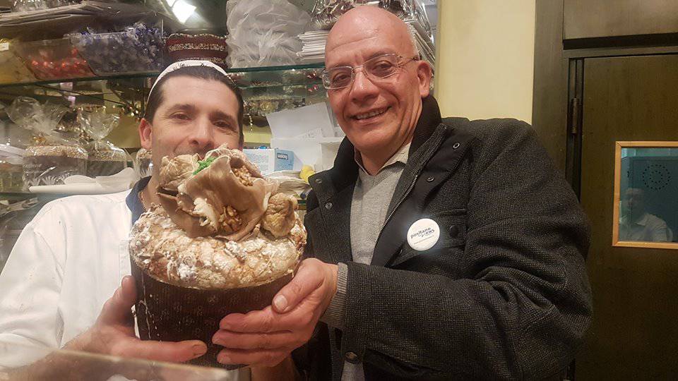 Meta, la tradizione del panettone del Bar Romano