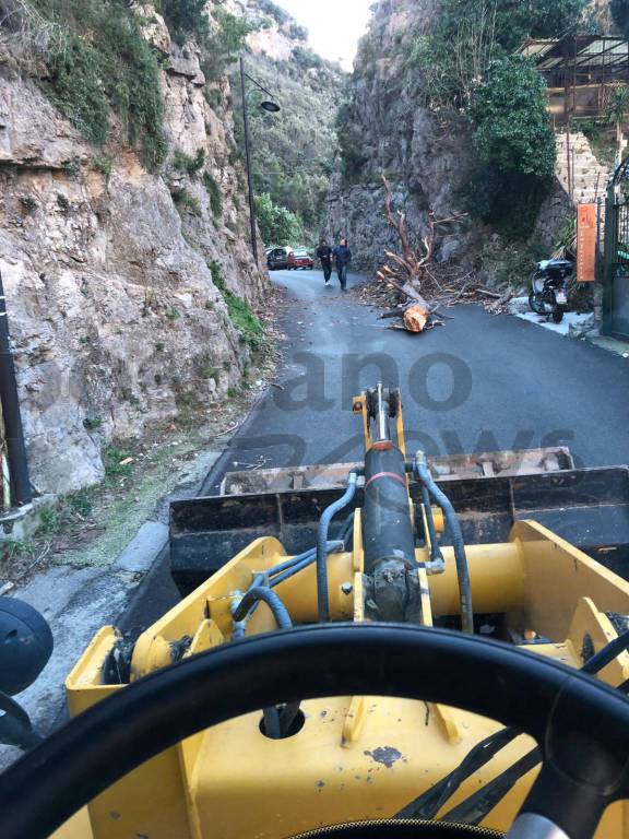 Positano operazione salva-Natale Multiservice