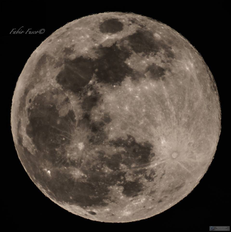 Super Luna a Positano di Fabio Fusco 