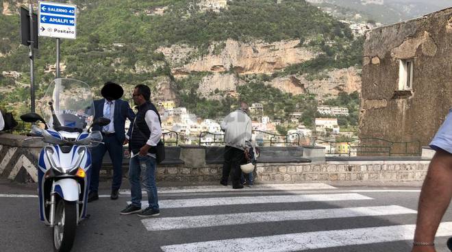 Positano bloccato il traffico interno 