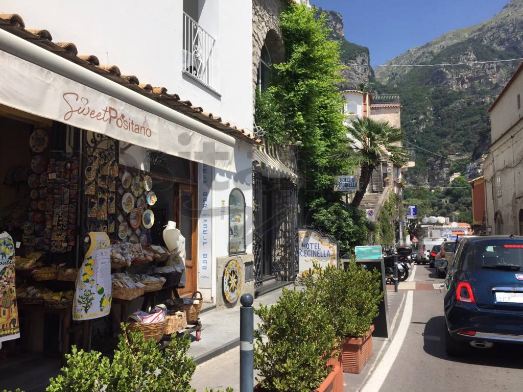 traffico costiera amalfitana positano