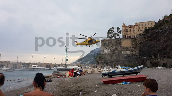 Maiori, incidente al porto