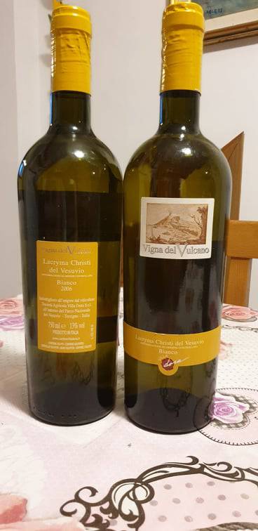 Villa Dora: Lacryma Christi Vigna del Vulcano 2006