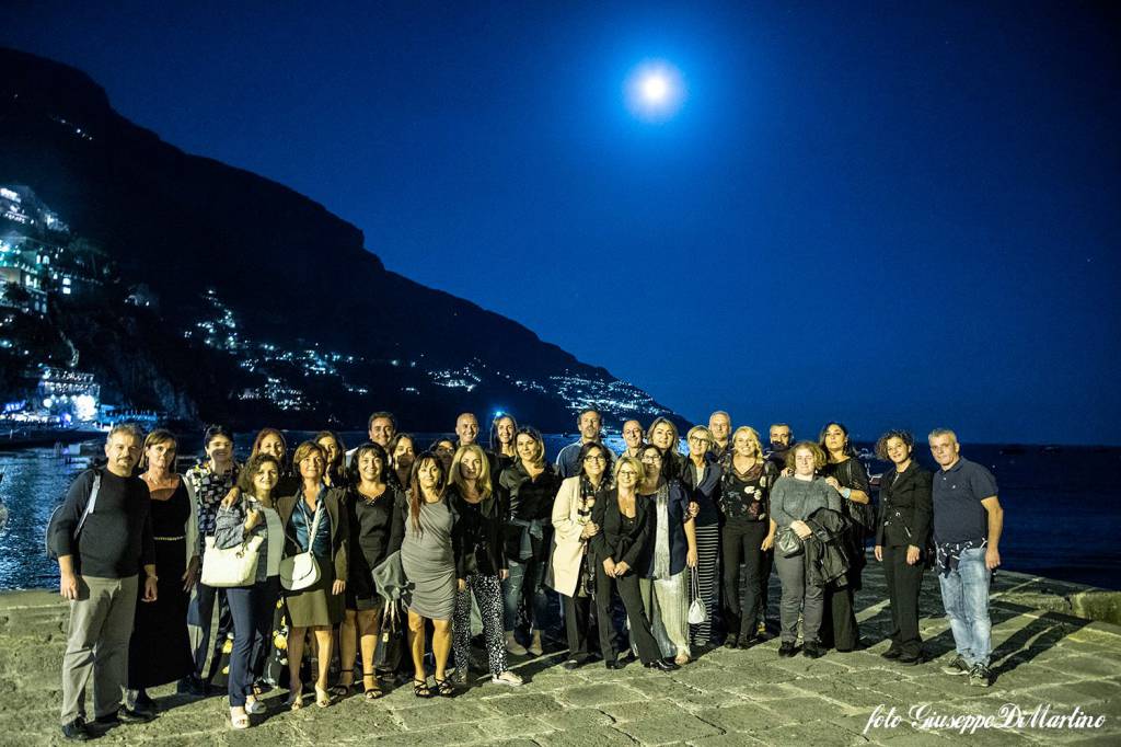 Positano i 50 anni della classe '69 dedicati allo sbarco sulla luna