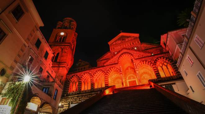 duomo amalfi rosso