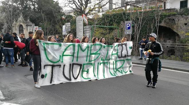 Sorrento. Studenti in piazza per Fridays For Future