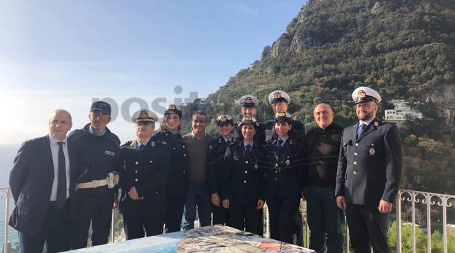 Positano. Il giuramento dei cinque nuovi vigili nell'Aula Consiliare