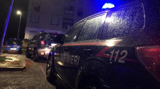 Acerra, spari in un bar: ferito un uomo e clienti in fuga