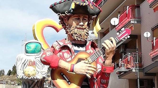 Carnevale Maiori Jovanotti