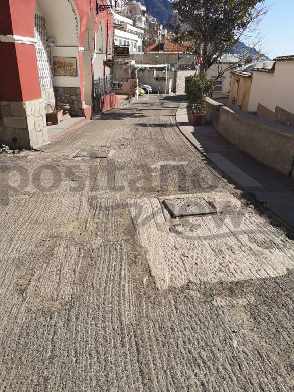 strada positano 