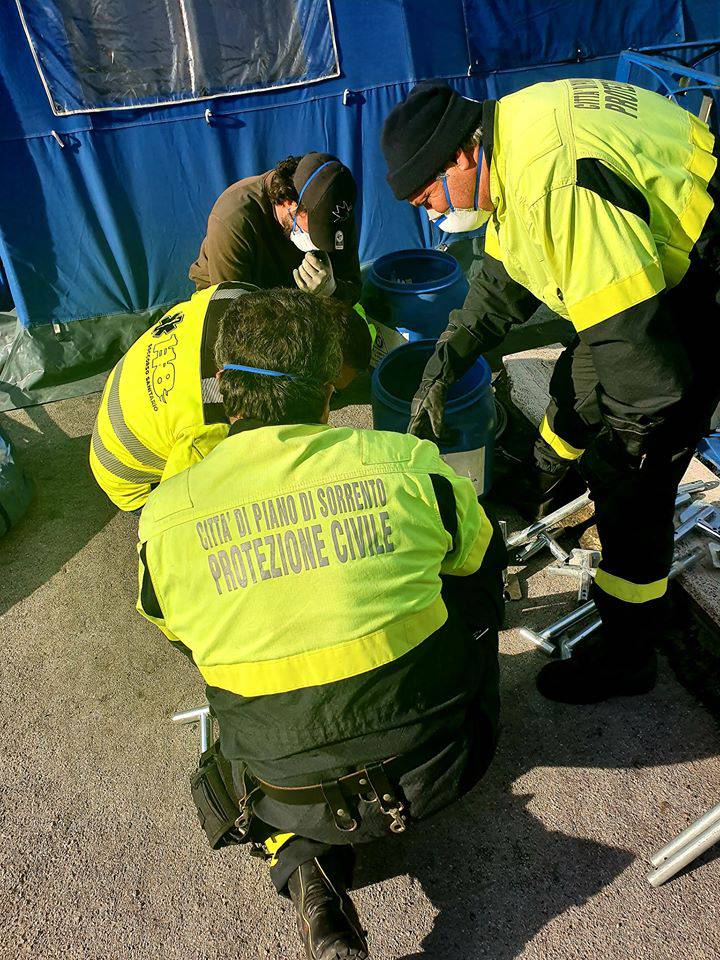 A Sorrento arriva una nuova tenda per il triage