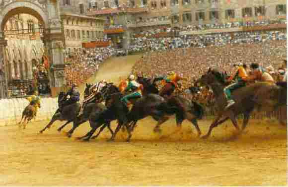 Il covid_19 ferma il Palio di Siena