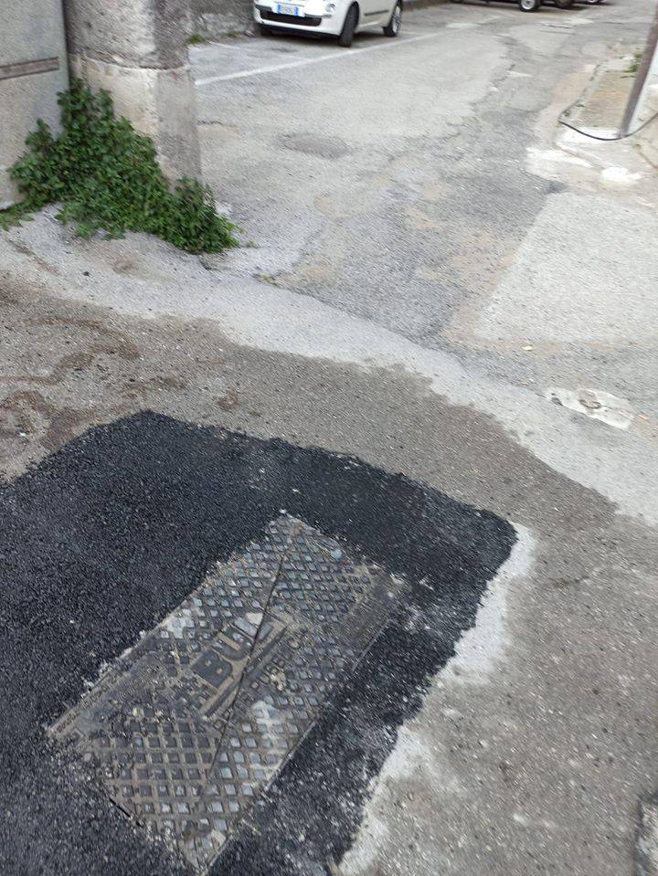 Maiori. Rifacimento dell'asfalto in zona Madonna delle Grazie
