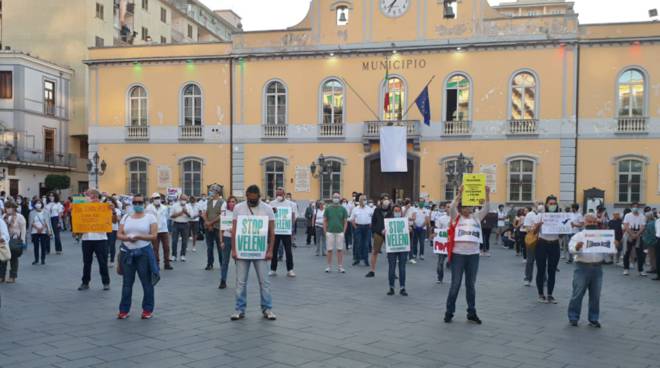 Nocera in piazza per il Sarno