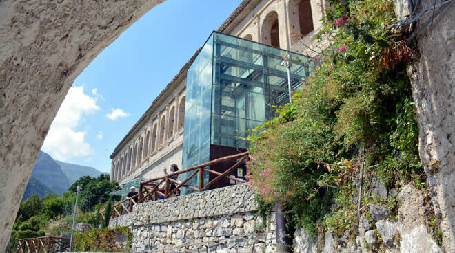 ascensore amalfi 