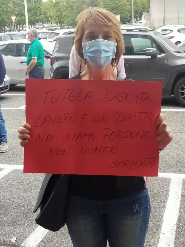 Roma protesta INPS di lavoratori stagionali di Sorrento