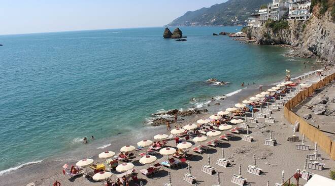 spiaggia vietri sul mare 