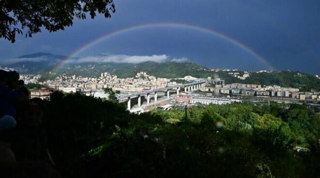 Arcobaleno ponte Genova